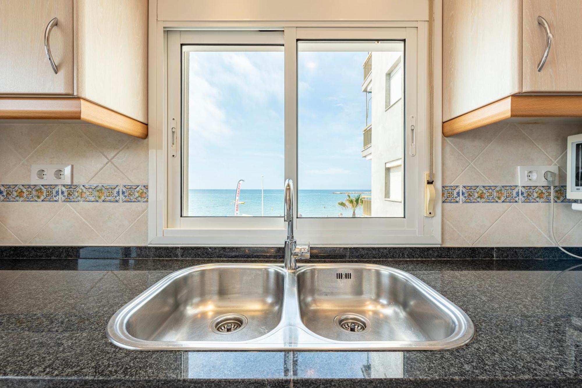 Apartamento Frente Al Mar Cambrils Esterno foto