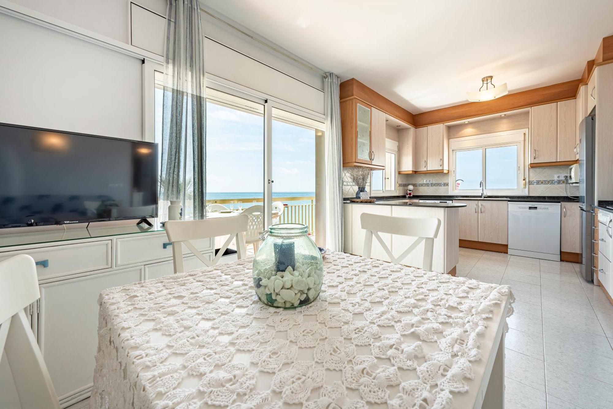 Apartamento Frente Al Mar Cambrils Esterno foto
