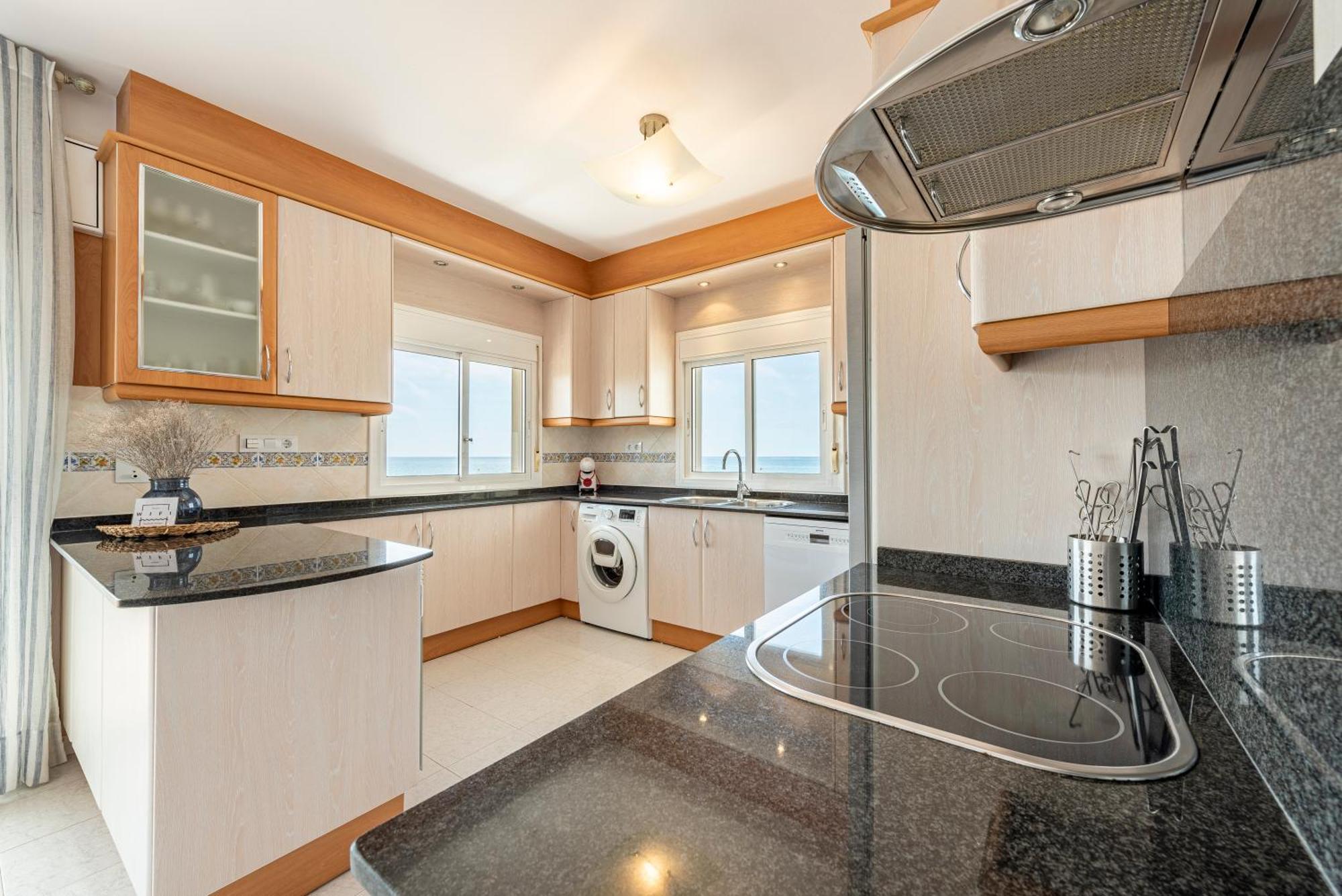 Apartamento Frente Al Mar Cambrils Esterno foto